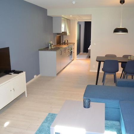 Einemo Apartments Lærdalsøyri Bagian luar foto